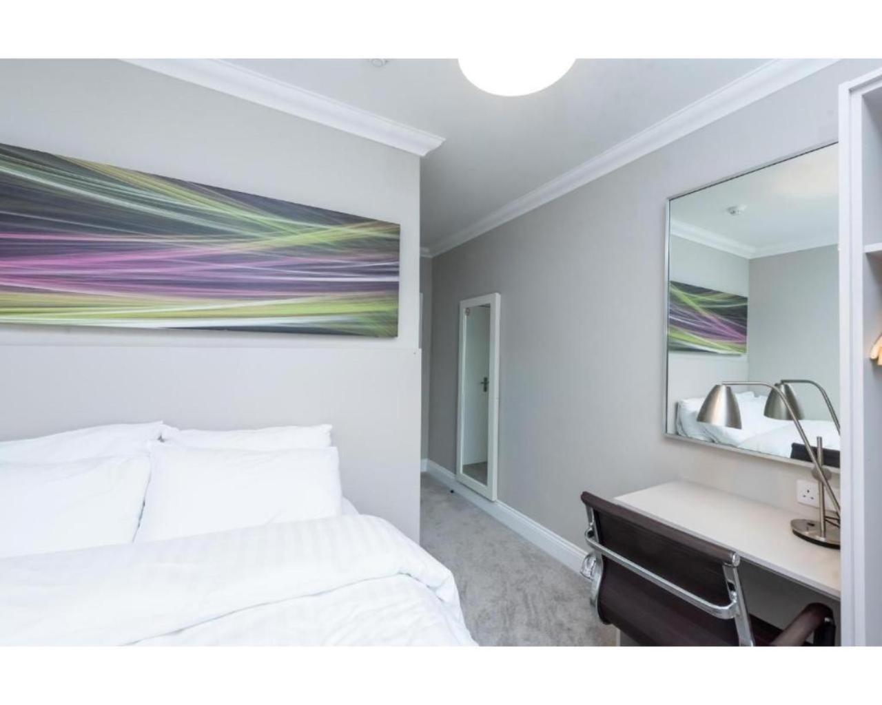 Uno Hotel Heathrow Windsor Slough Zimmer foto